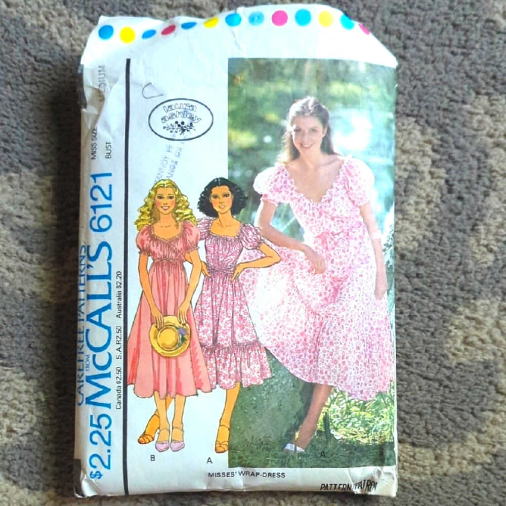 McCall 6121 Vintage 1970's Sewing Pattern